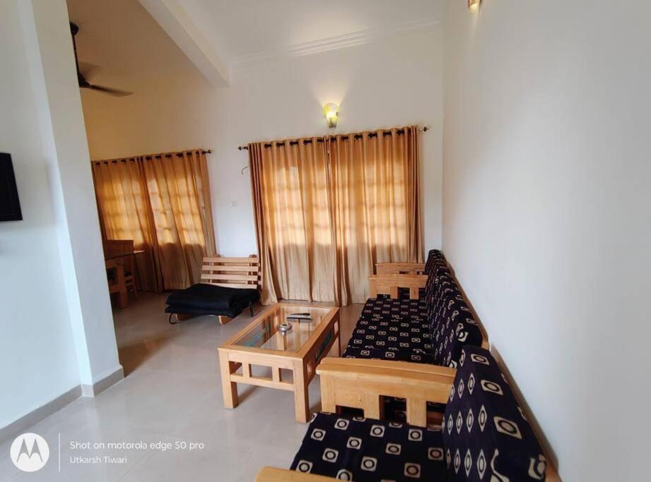 5 Min From 1bhk In Area Of North Goa * Candolim
